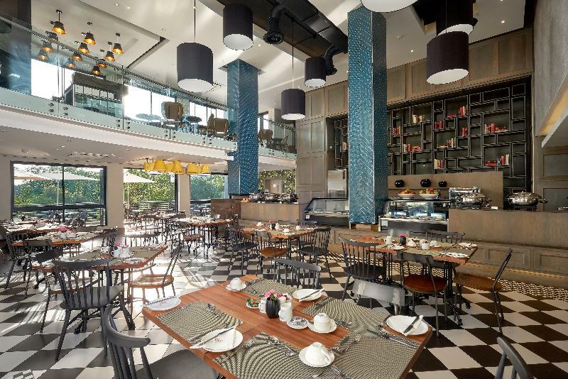เดอะ รีเจนซี อพาร์ตเมนต์ โฮเต็ล เมนลิน Hotel พริทอเรีย ภายนอก รูปภาพ